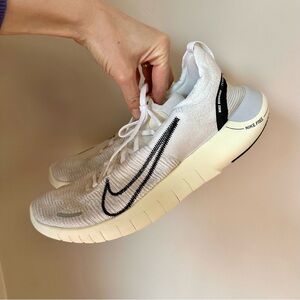 Nike Free RN | Flyknit in Coconut Milk